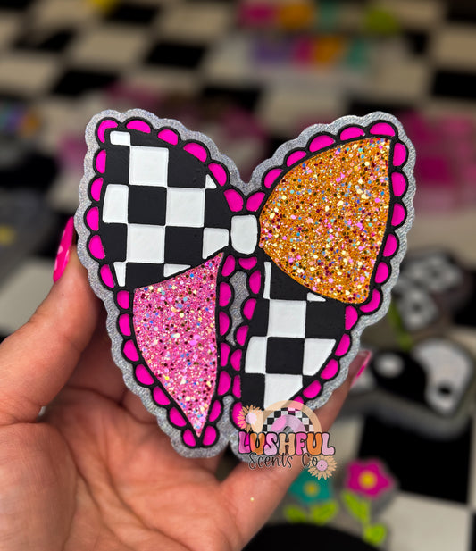 Checkered Bow
